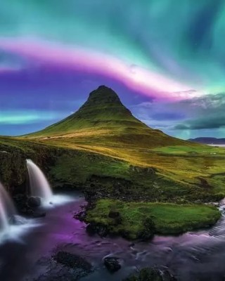 1000 κομμάτια AURORA OVER KIRKJUFELL